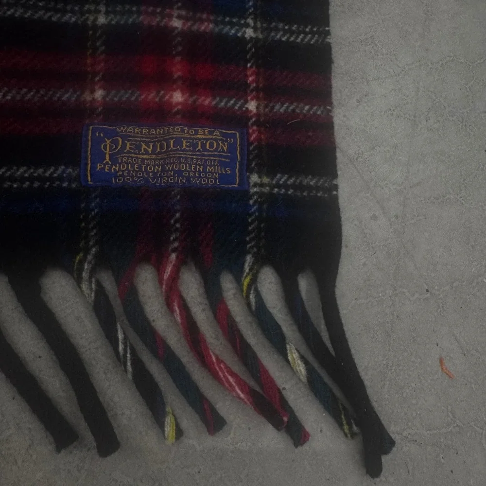 Vintage 1930s Pendleton Woolen Mills Plaid Blanket Navy Red 100% Virgin Wool